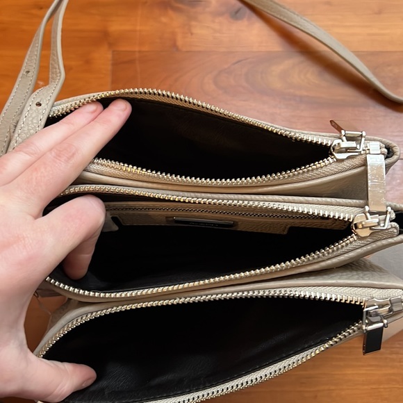 NEW Aritiza Crossbody - Picture 8 of 10